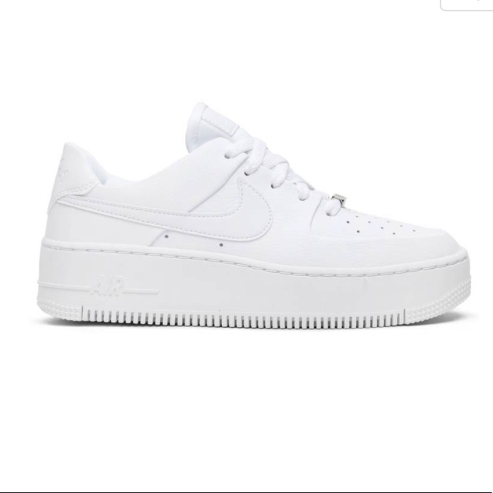 Nike Sage Low Air Force 1